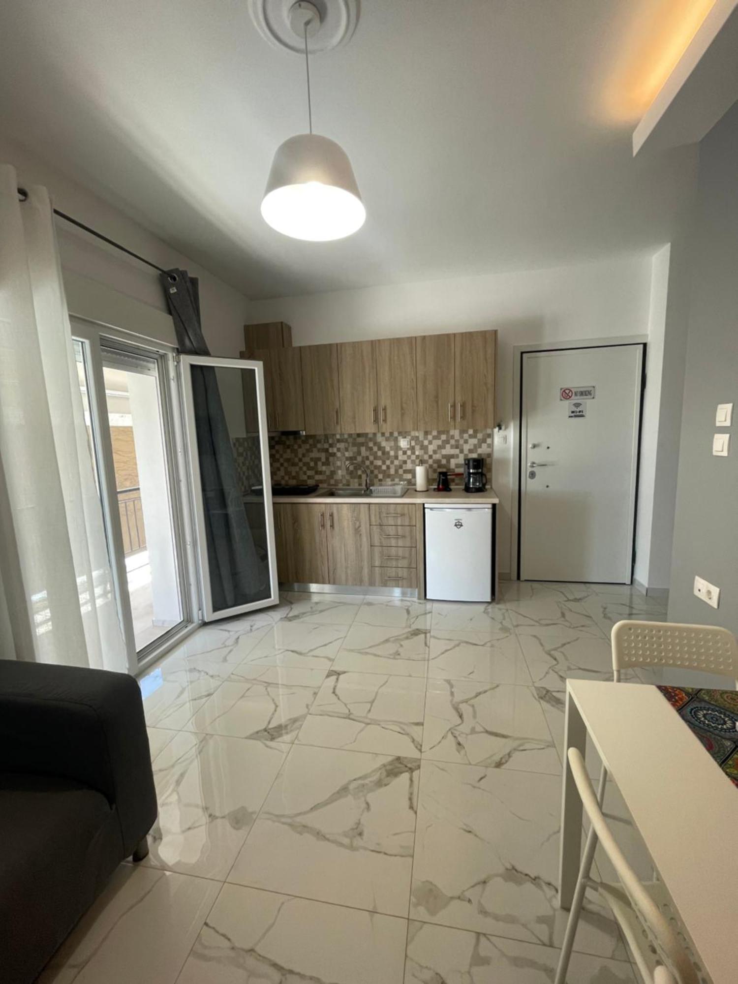 Antonis Apartment Paralia Dionysiou Phòng bức ảnh